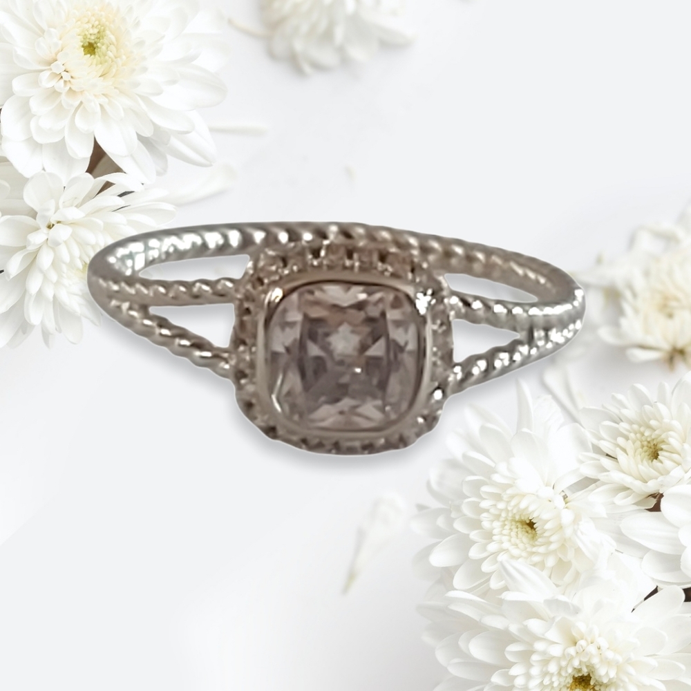 Charmed Aroma Rhodium Plated Rope Ring